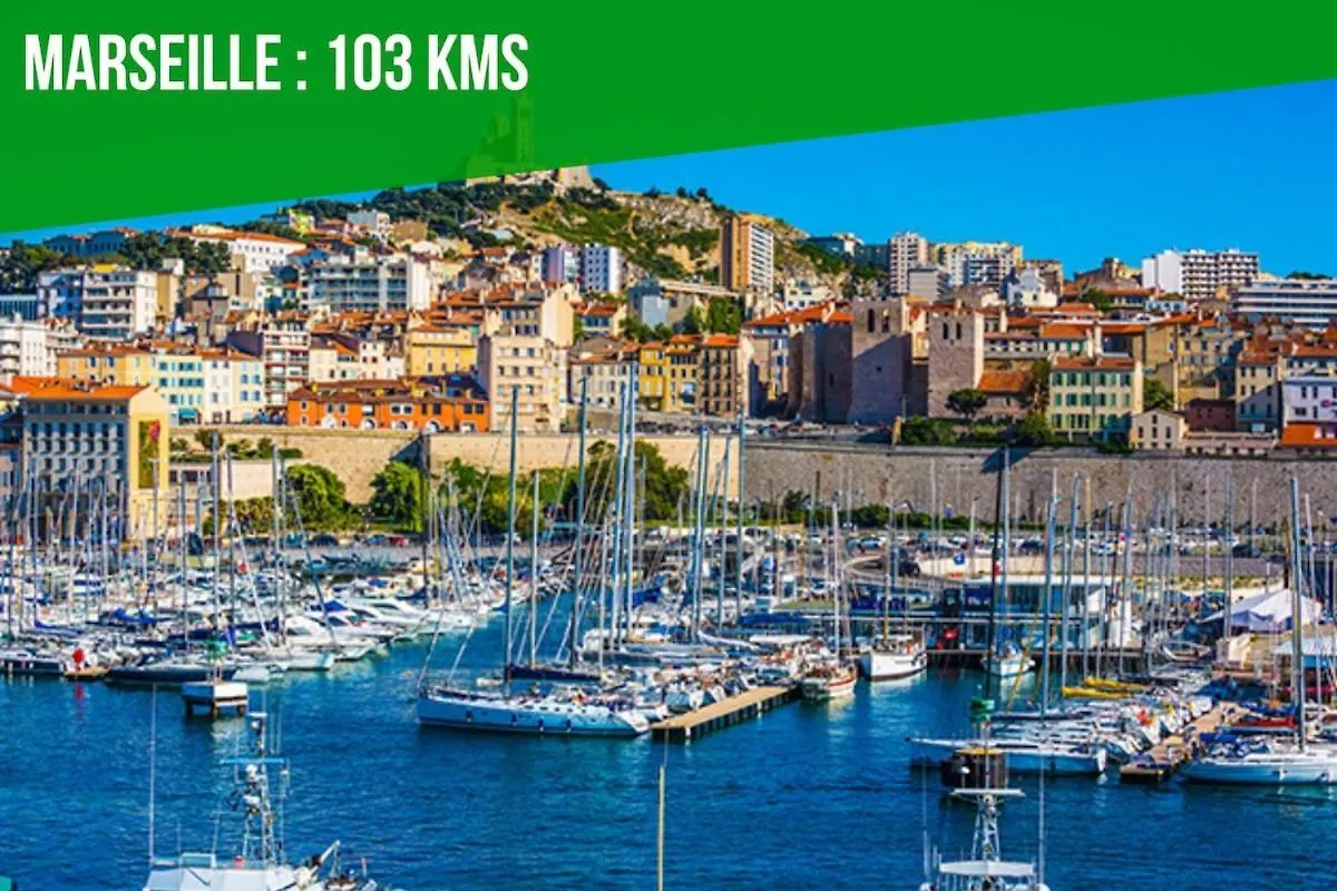 Loft Saint Roch - Spacieux - Parking Gratuit Avignon
