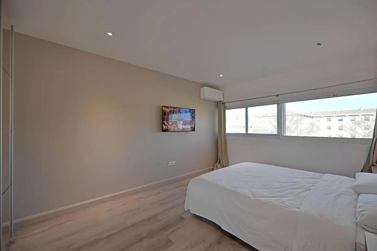 Loft Saint Roch - Spacieux - Parking Gratuit Avignon Apartment