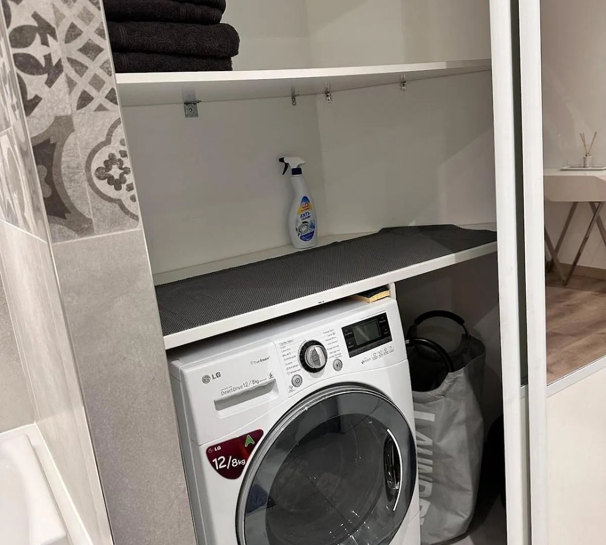Loft Saint Roch - Spacieux - Parking Gratuit Avignon 0*,  France